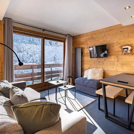 Lumineux Avec Balcon A Meribel, Proche Pistes Et Commerces - Fr-1-355-128 Apartment Meribel